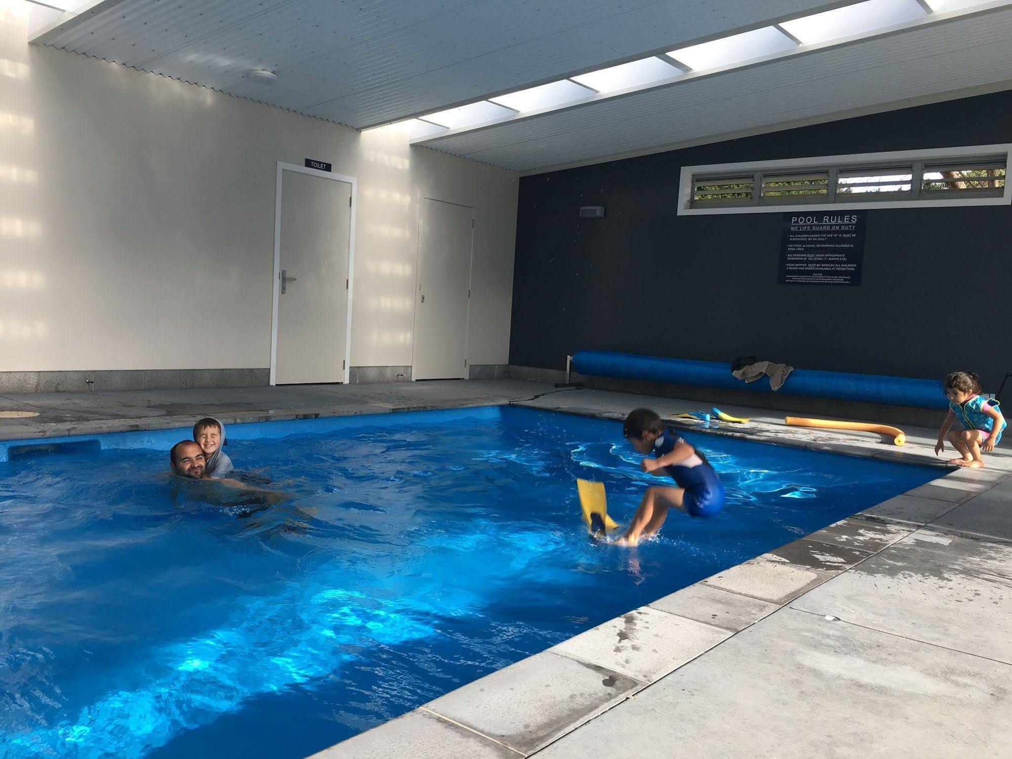 Stratford Motel & Holiday Park المظهر الخارجي الصورة